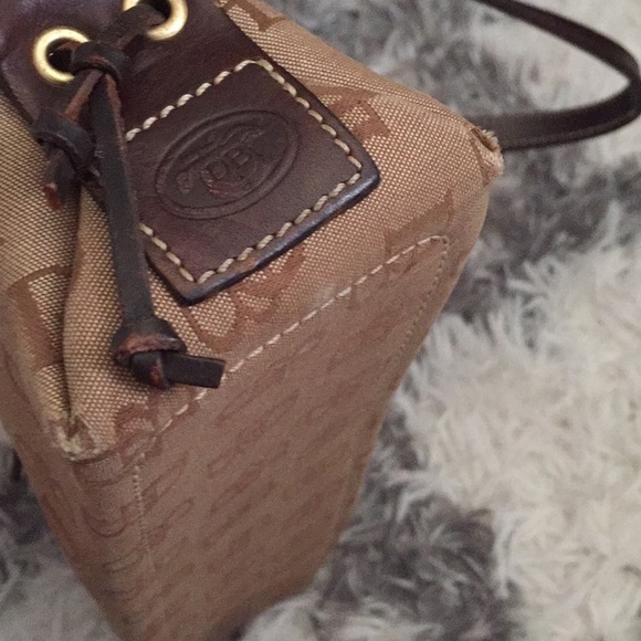 Dooney & Bourke 👜 - Picture 4 of 4